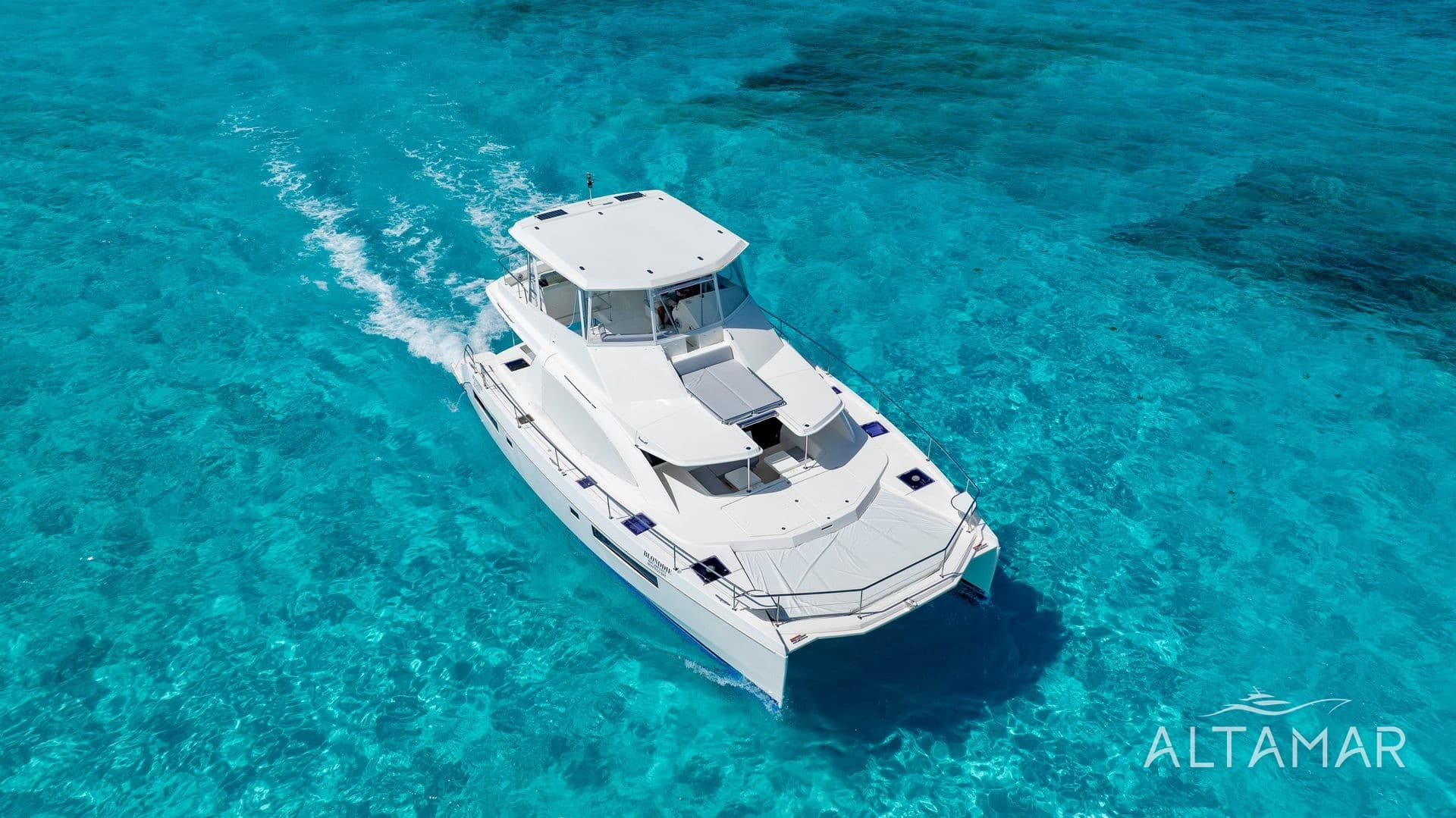 Blondie - 51 ft Leopard — Catamarans Cancun