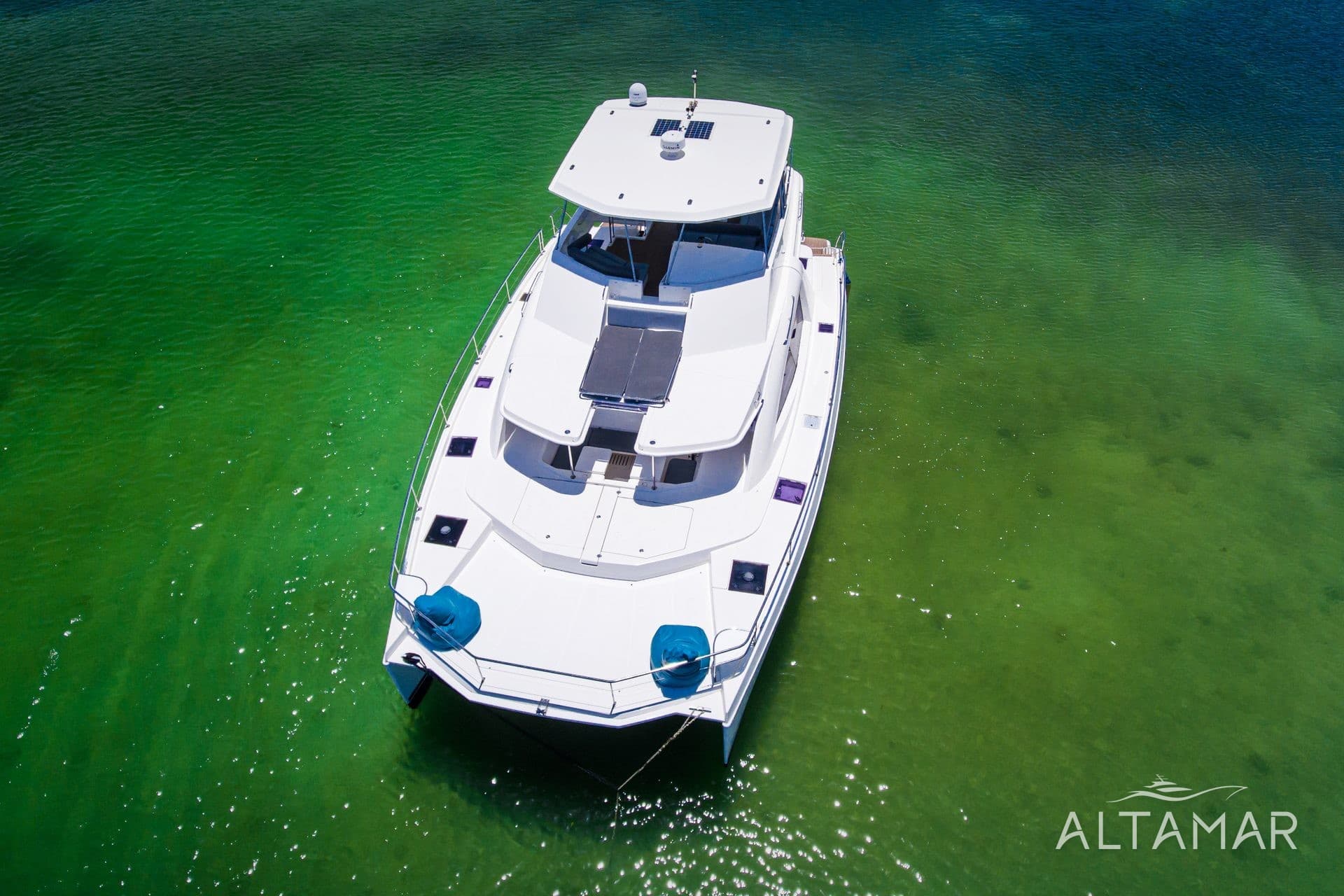 Leopard PowerCat - 51 ft — Catamarans Puerto Aventuras