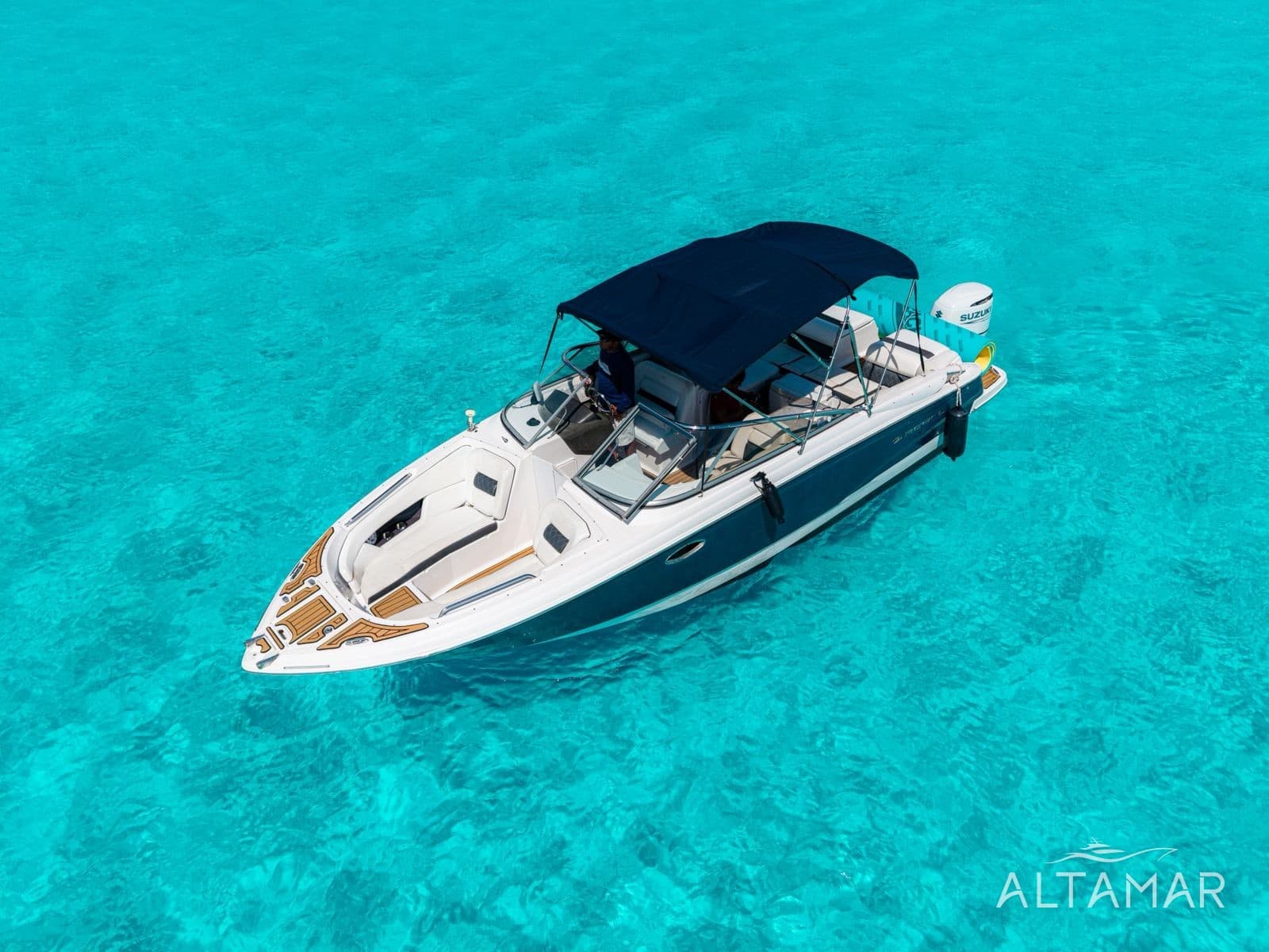 Ichi - 27 ft Regal — Sport Yachts Cancun